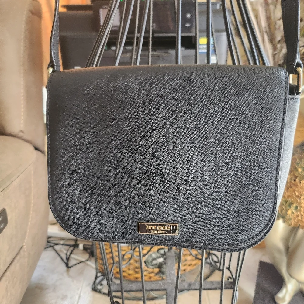 KATE SPADE Laurel Way Carsen Black Saffiano Leather Flap Crossbody
